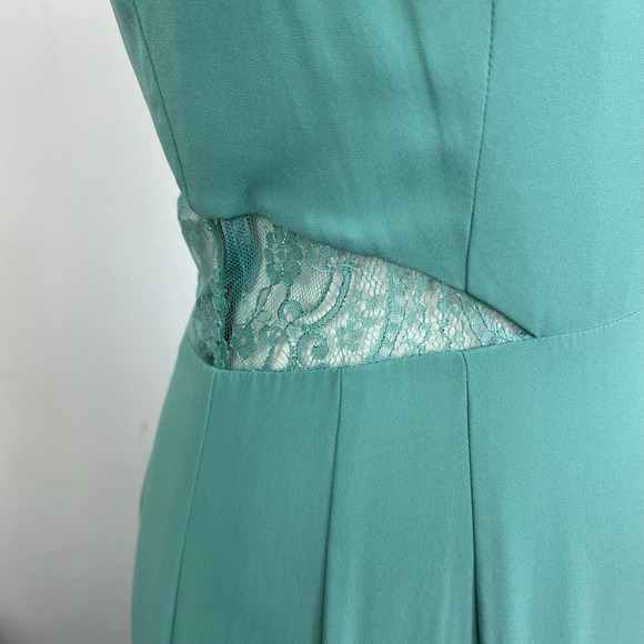 BCBGMAXAZRIA Mint Karey Maxi Dress Sz 4 Aqua Cut Out Open Lace Back A-Line BCBG - Picture 6 of 8